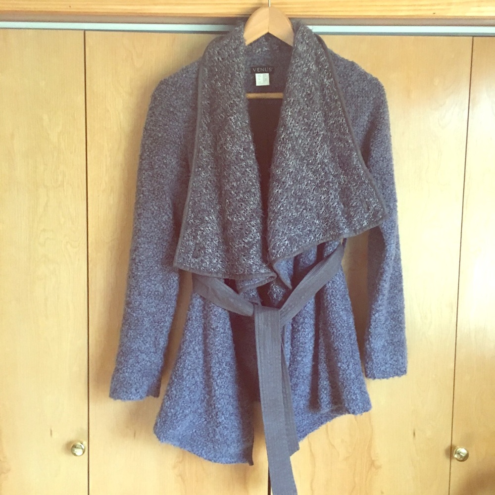 Venus - Cozy Sweater Wrap